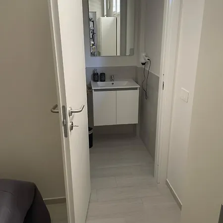Marlene's 3 *